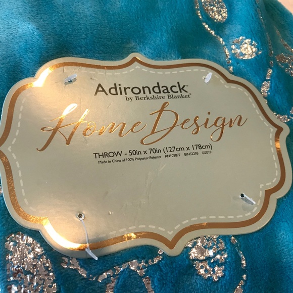 Adirondack by Berkshire blanket french Bulldog - Picture 2 of 5